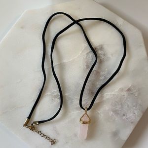 MOONLIGHTJEWELSCA ROSE QUARTZ NECKLACE